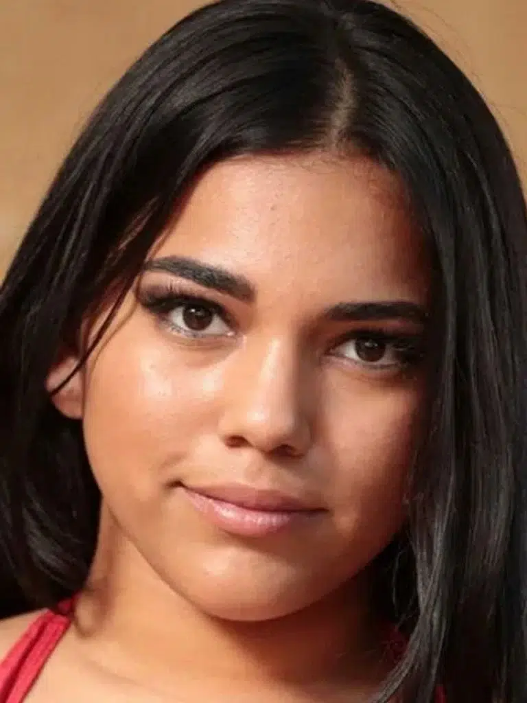 Julz Gotti Biography: Wiki, Age, Career, Height, Weight, Boyfriend, Net Worth & More